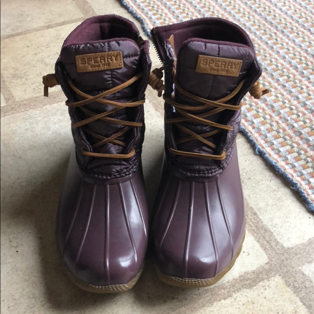 Sperry duck boots